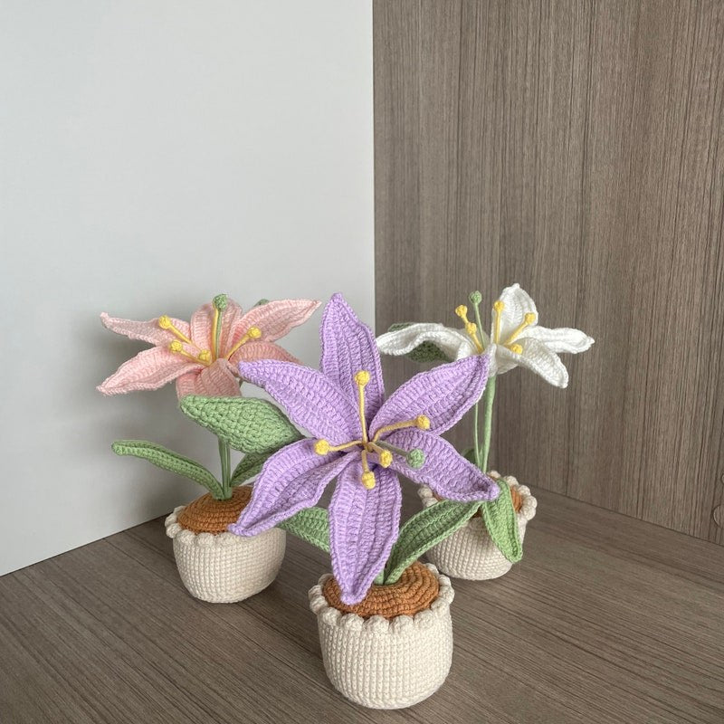 Handgemachter Häkel Lilien Blumen Topf Einzigartiger Häkel Strauß