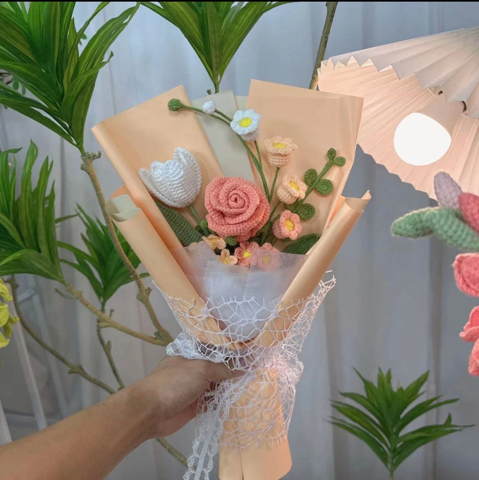 Handgemachter Häkelblumenstrauß Gestrickter Rosen Geschenk